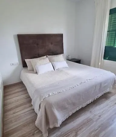Vitajte, Vas Domov Vas Caka * Costa Teguise